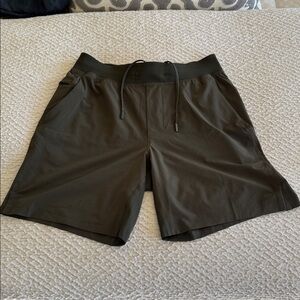 Lululemon THE Short Linerless 7” Men’s Medium